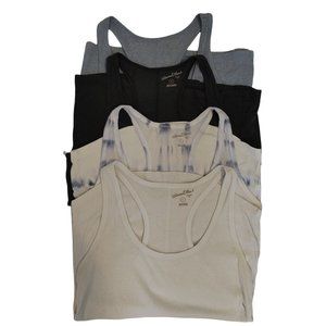 universal thread Lot of 4 woman's racer back tanks
